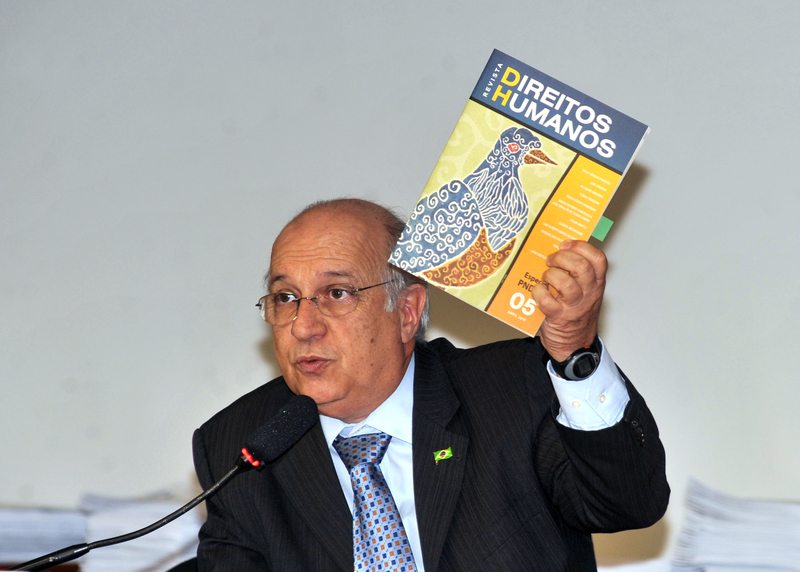 ESCLARECIMENTO SOBRE RECENTES MUDANÇAS INTRODUZIDAS NO PNDH-3