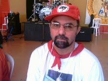 O Padre Amigo dos Homossexuais