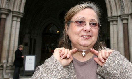 Arábia Saudita: capital Londres Nadia Eweida