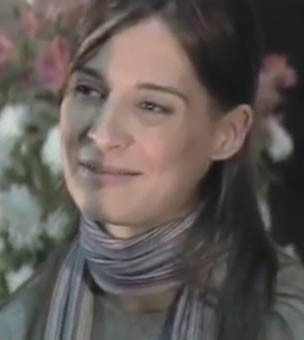 Jovem mãe italiana morreu de câncer para dar a luz o filho