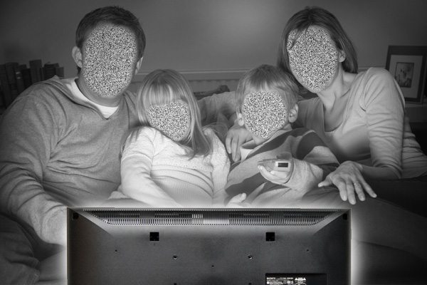 Novelas: a “educação” de sua família feita por uma rede de televisão