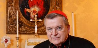 A falsa tolerância: um escândalo, uma contradição, um erro Cardeal Raymond Burke