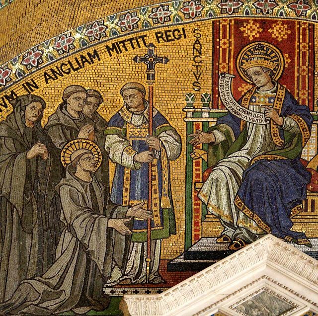 Santo Agostinho de Cantuária, um monge que conquistou a Inglaterra San Gregório Magno envia Santo Agostinho de Cantuária e beneditinos para evangelizar Inglaterra, catedral de Southwark