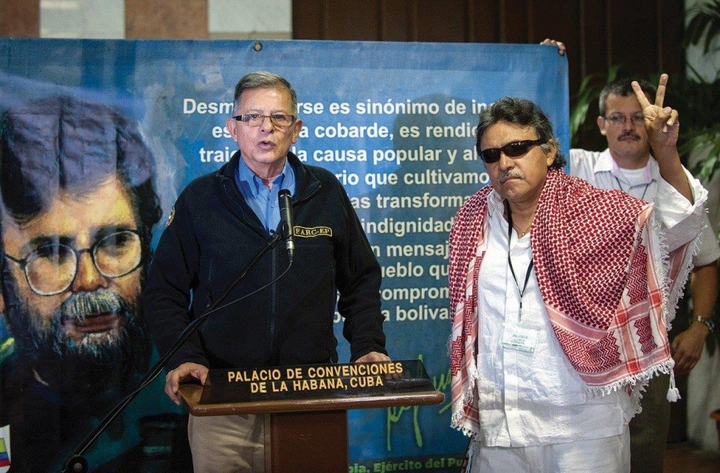 Os novos acordos de paz da Colômbia com as FARC em Havana Representantes das FARC em Havana