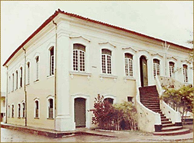 Revolução em estilo colonial