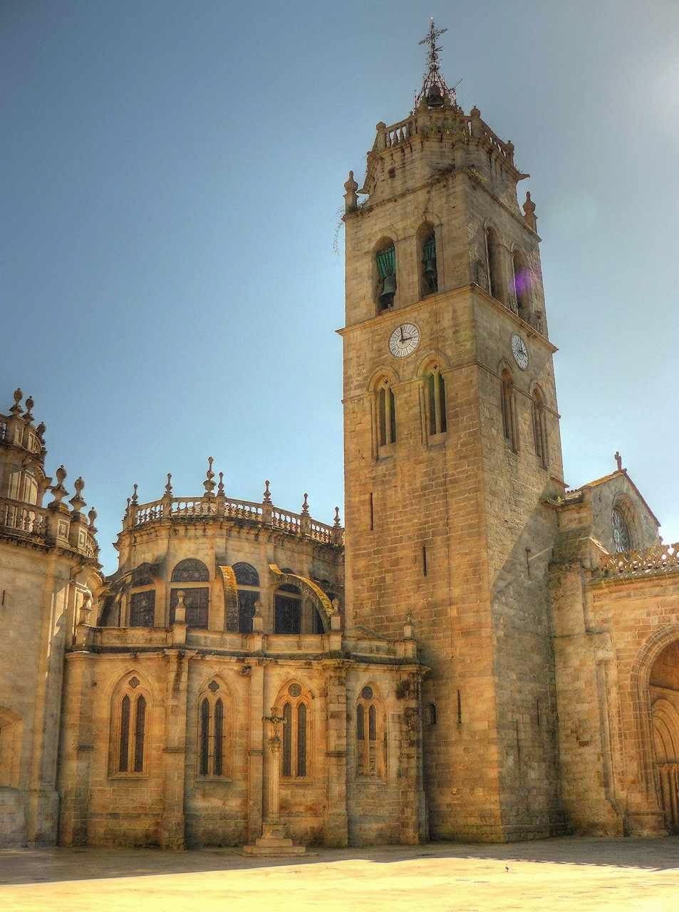 Catedral de Lugo: A soma de todas as idades da Igreja