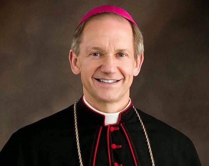 Bispo dos EUA reafirma proibição de dar a Comunhão a pecadores públicos