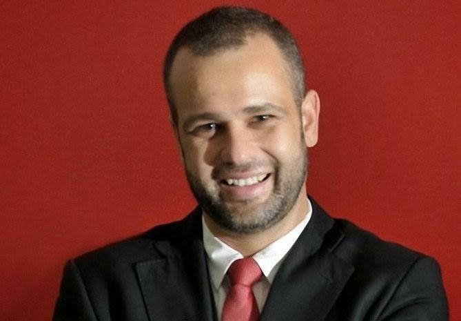 Favelados são mais felizes que ricos famosos