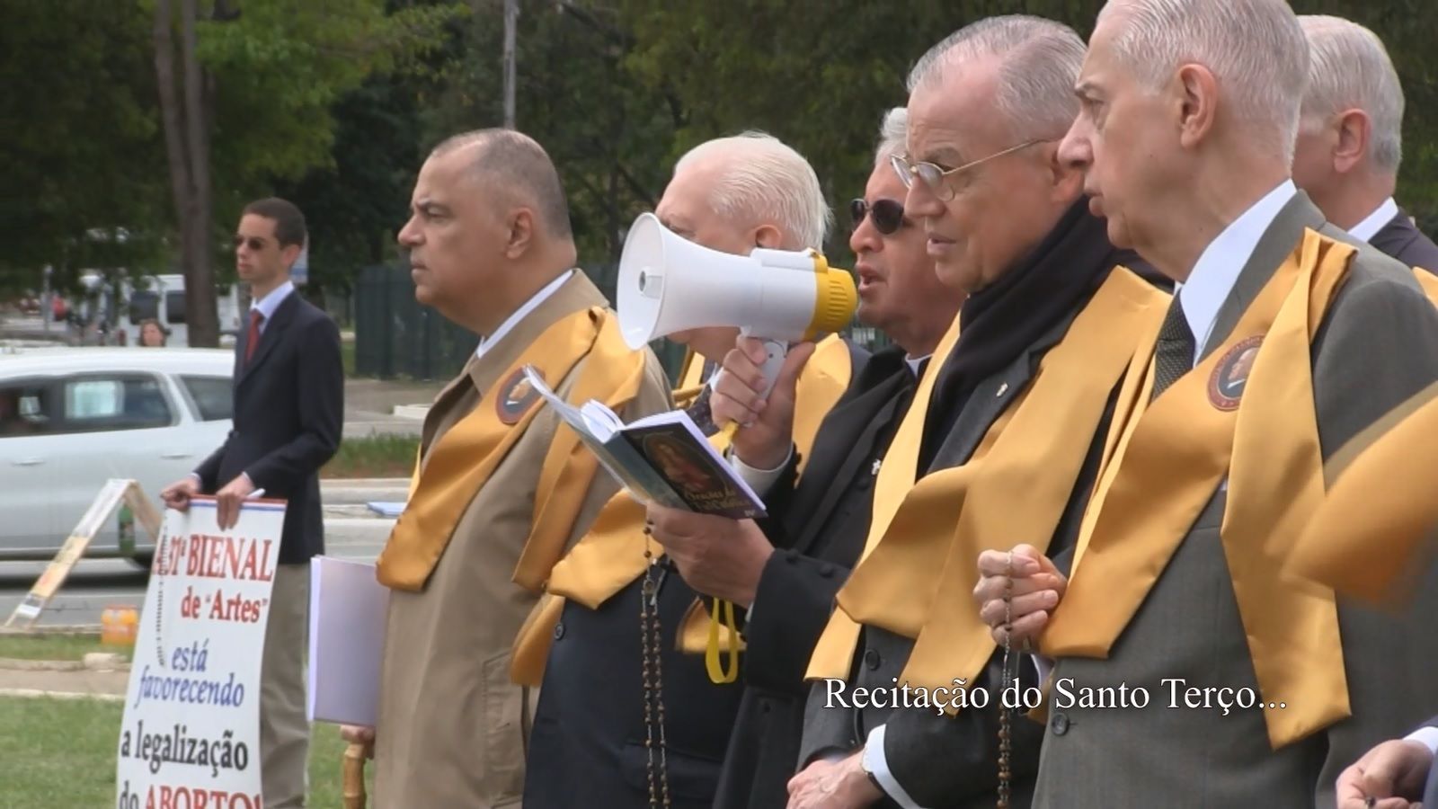 Ato público de reparação pelas blasfêmias e sacrilégios da 31ª Bienal de “artes” de São Paulo