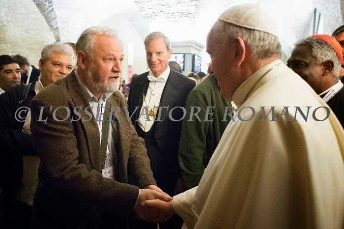 MST: da invasão à sacristia, e da sacristia ao Vaticano João Pedro Stedile fez o discurso de encerramento do encontro de Movimentos Populares no Vaticano