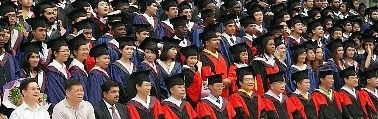 Universitários chineses querem Santo Tomás de Aquino Estudantes e professores da Universidade de Wuhan. Há muito interesse pelo pensamento tomista