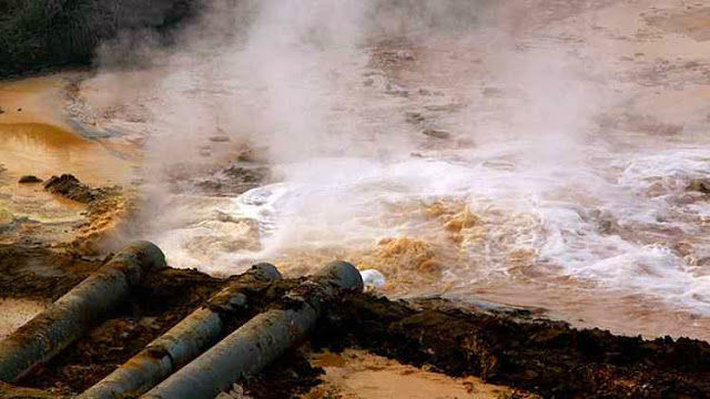 O tenebroso lago tóxico de Baotu