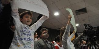 Assine! Não corrompam nossas crianças através da “Ideologia de Gênero”