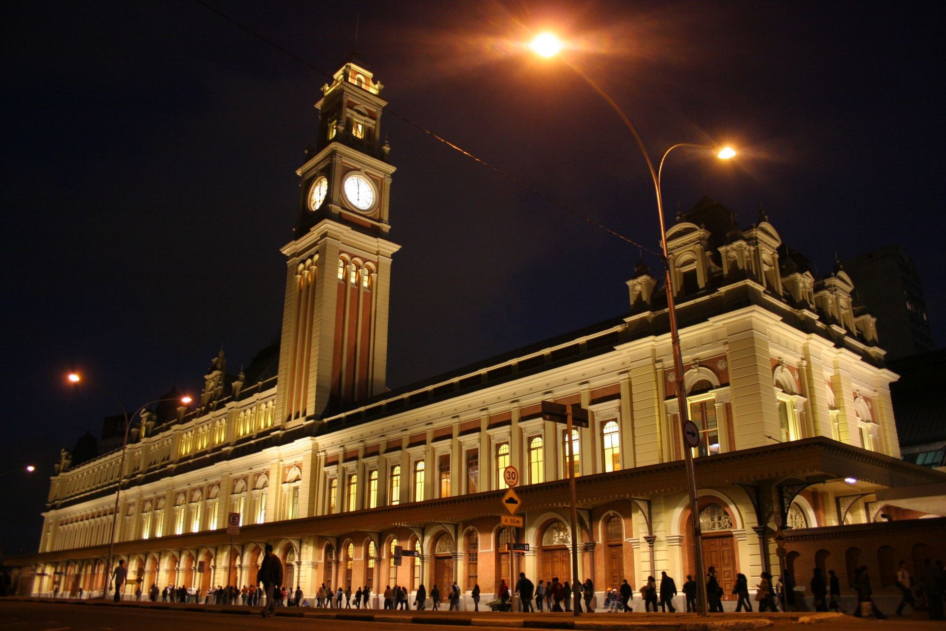 Alguns símbolos de São Paulo Estação da Luz
