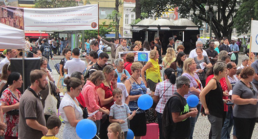 Manifestação contra o aborto em Curitiba