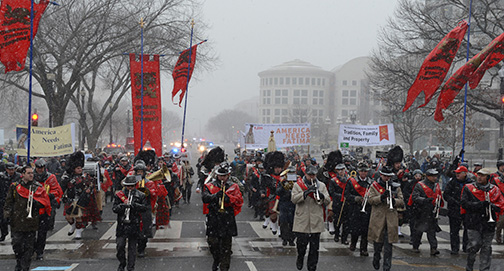 Nem a tempestade de neve deteve a marcha contra o aborto na capital americana