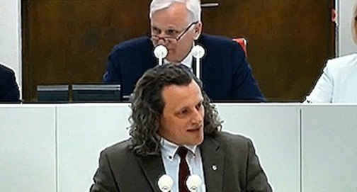 “Ideologia de gênero” e “verdes” saem ridicularizados em Parlamento alemão