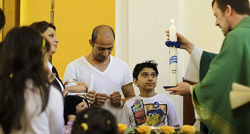 Muçulmanos tornam-se cristãos e ingressam na “Igreja das Catacumbas” no Oriente… e no Ocidente!