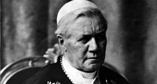 Tensão e distensão no semblante de um Santo