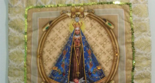 No carnaval, sacrílego vilipêndio a Nossa Senhora Aparecida