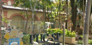 Imposição totalitária