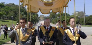 Homenagem a Nossa Senhora Aparecida nos seus 300 anos