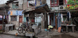 Arcebispo esbofeteia impiedosamente a verdade