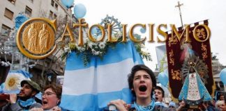 Em 2018, o filho pródigo com saudades da casa paterna