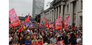 Na Irlanda conservadores se posicionam contra o aborto e marcham pela vida