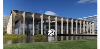 Ideologia LGBT investe contra o Itamaraty: o novo “deus” (gênero) não permite ser contrariado