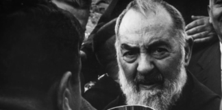 Santo Padre Pio condenou o comunismo e defendeu a propriedade e a Moral