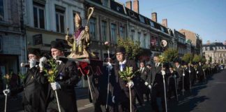 SEPULTAMENTOS RÉGIOS