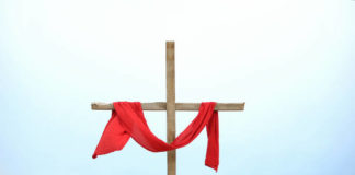 RESSURREIÇÃO — Magno acontecimento diante do qual todo joelho se dobra