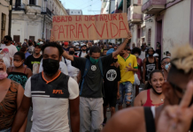 Sobe a 424 o número de detidos em Cuba