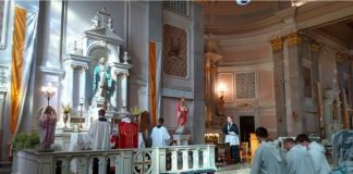 Primeira igreja católica húngara (EUA) terá missa em latim