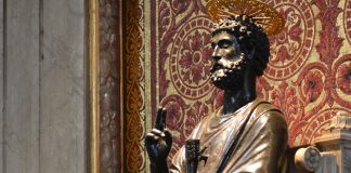 ORAÇÃO PARA IMPLORAR PAPAS SANTOS